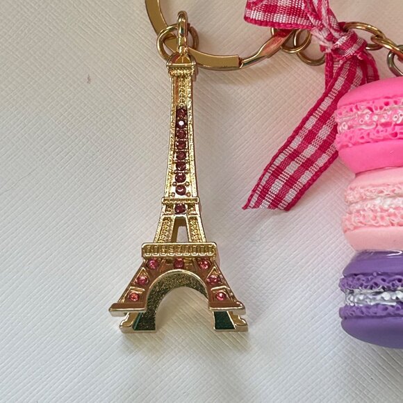 Eiffel Tower & Macaron Paris Souvenir Keychain With Gingham Bow - Picture 2 of 4